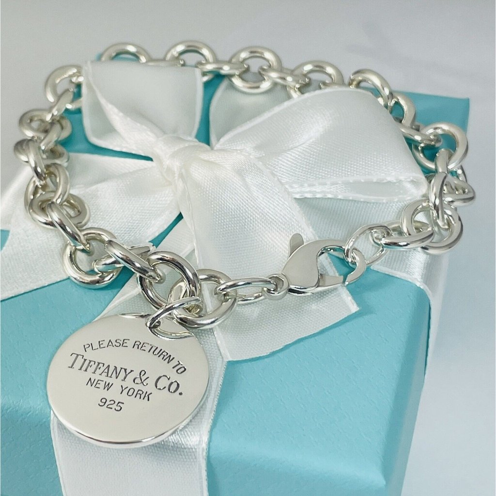 Please Return To Tiffany Large 9.5" Round Tag Charm Bracelet